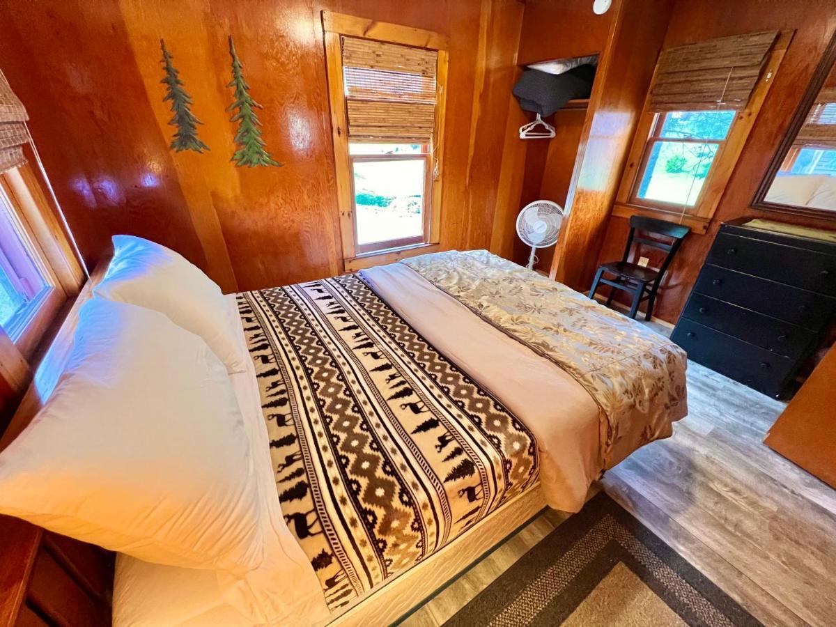 Adirondack Lake Cabins Hotel Indian Lake Exterior foto