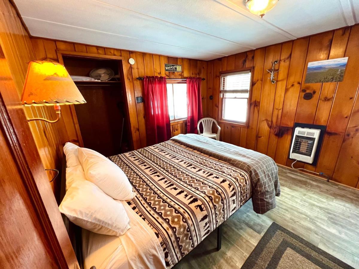 Adirondack Lake Cabins Hotel Indian Lake Exterior foto